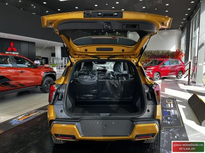 MITSUBISHI XFORCE PREMIUM 2025