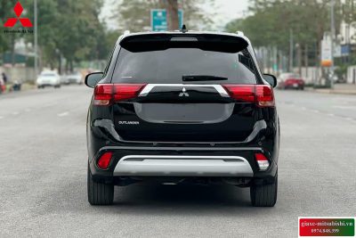 Phụ tùng xe Mitsubishi Outlander