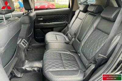 Mitsubishi Outlander 2024