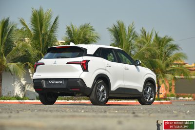 MITSUBISHI XFORCE GLX 2025