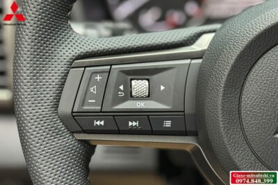 MITSUBISHI TRITON 4WD AT ATHLETE
