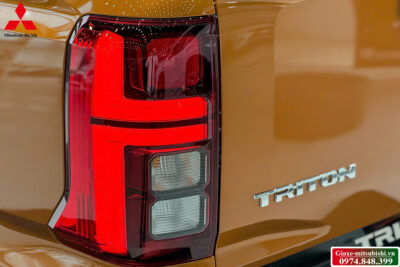 MITSUBISHI TRITON 4WD AT ATHLETE
