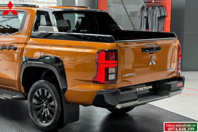 MITSUBISHI TRITON 4WD AT ATHLETE