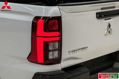 MITSUBISHI TRITON 2WD AT PREMIUM