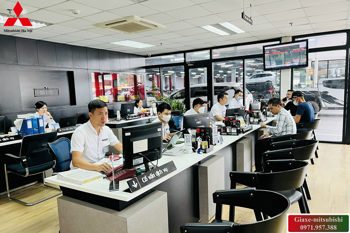 Phòng dịch vụ chăm sóc khách hàng Mitsubishi An Dân