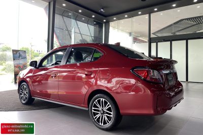 MITSUBISHI ATTRAGE CVT PREMIUM 2024