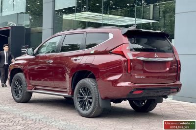 MITSUBISHI PAJERO SPORT 4X4 AT