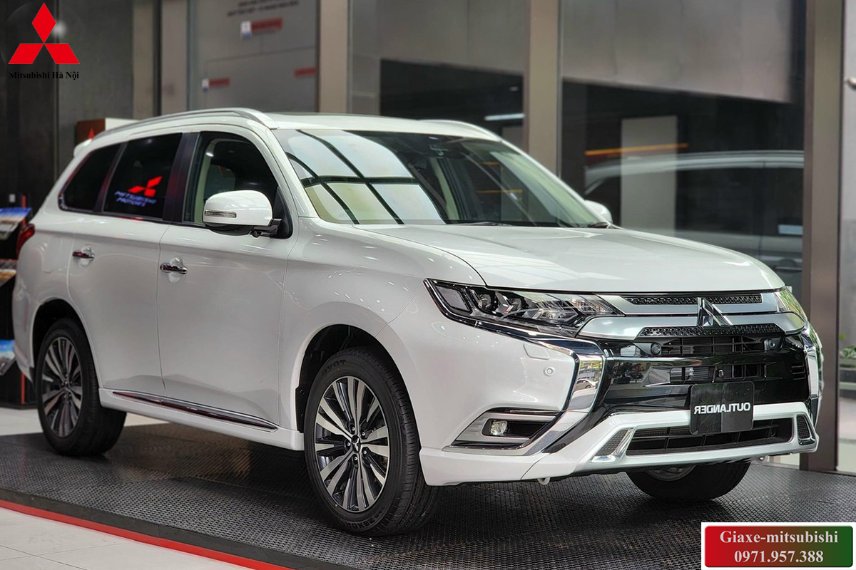 Mitsubishi Outlander 2024