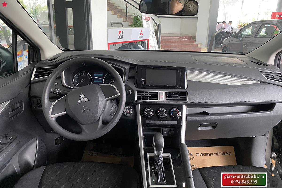 Nội thất xe Mitsubishi Xpander 2024 Eco