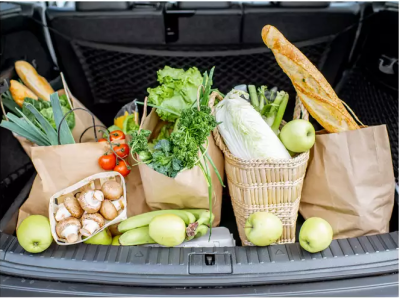 NHỮNG ĐỒ VẬT KHÔNG NÊN ĐỂ TRONG XE Ô TÔ NGÀY NẮNG