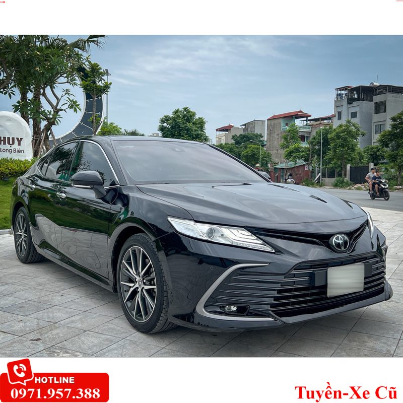 Toyota Camry 2.0Q 2022