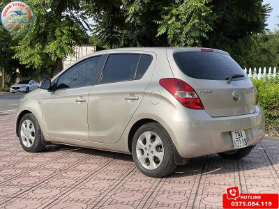 Hyundai I20 AT 2010