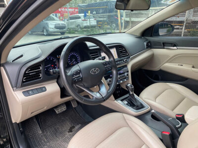 Hyundai Elentra 2.0 2019