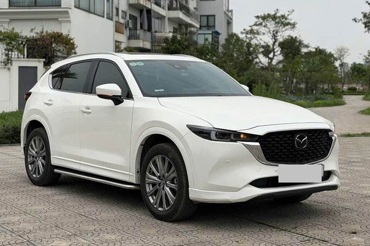 so sánh Mitsubishi Destinator và Mazda CX5