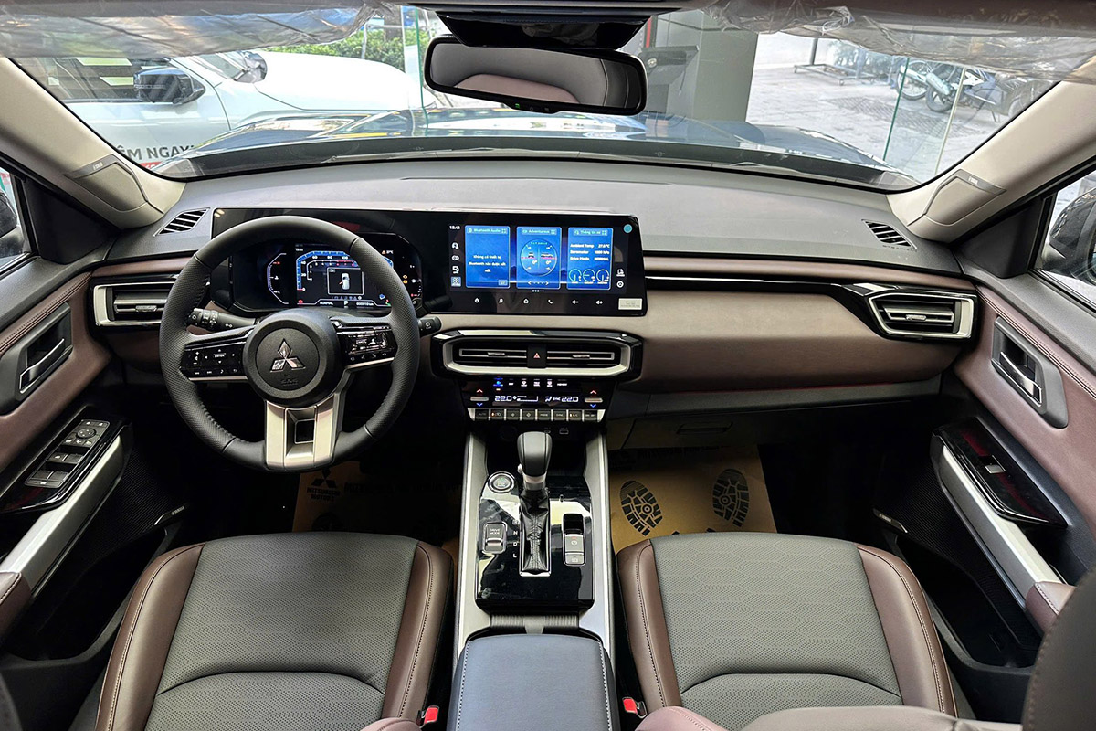 So sánh xe Mitsubishi Destinator với Mazda Cx-5