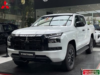 Mitsubishi Triton 4WD AT Premium